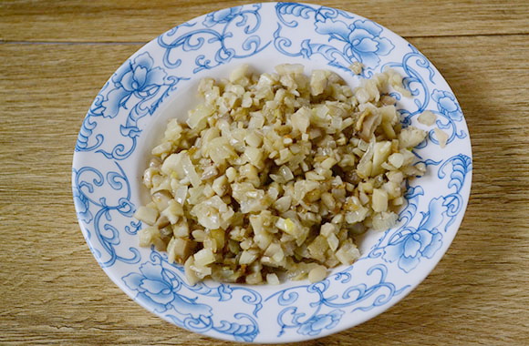 фаршированные грибы в духовке с сыром рецепт фото 5